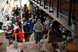 Une foule de personnes