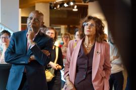 Carine Bonjean et Christian Ngongang durant un discours
